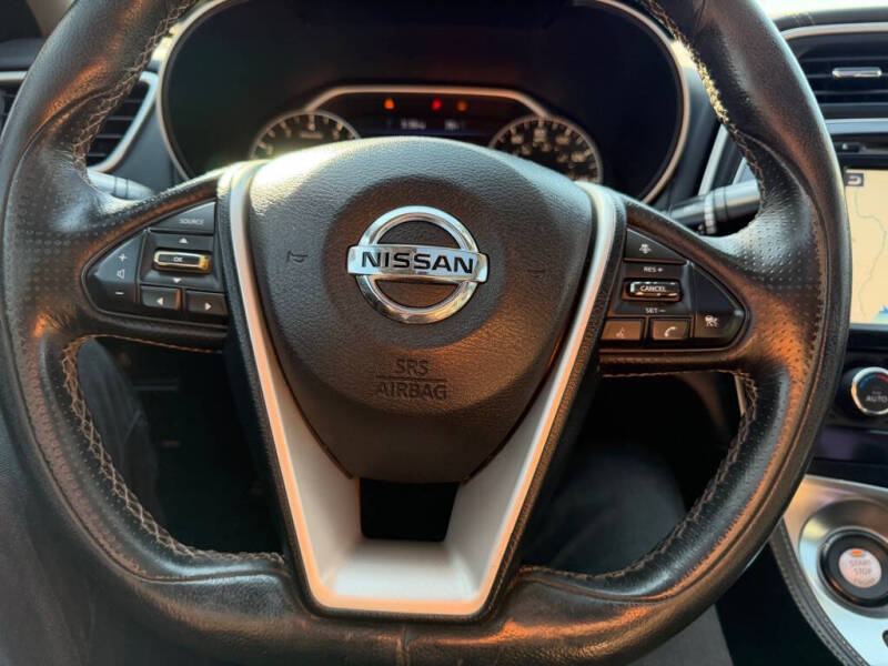 2017 Nissan Maxima
