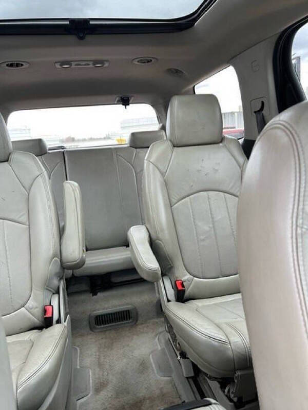 2011 GMC Acadia Denali