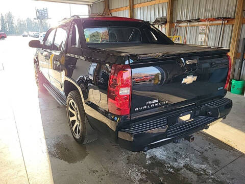 2011 Chevrolet Avalanche LTZ