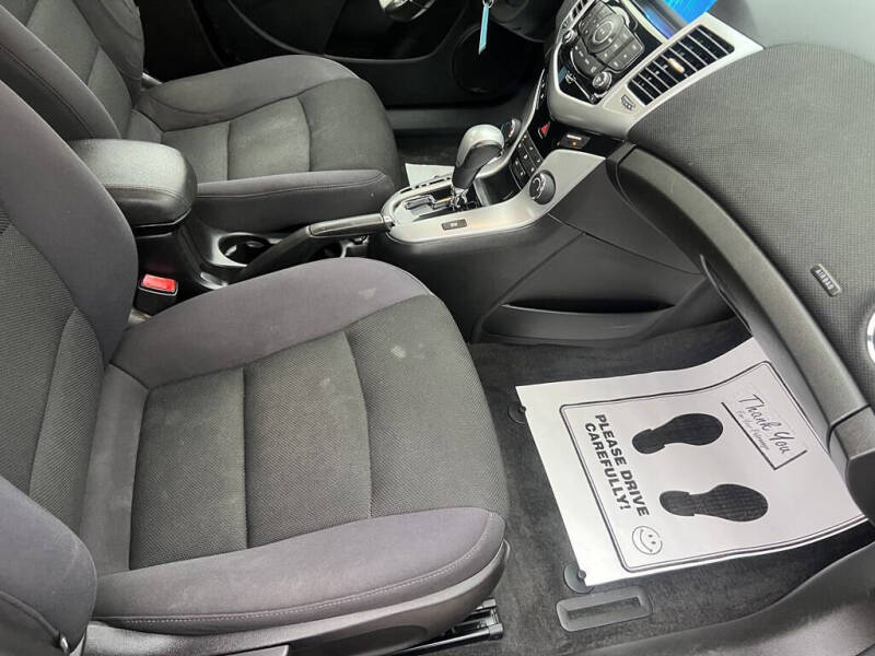 2013 Chevrolet Cruze 1LT Auto