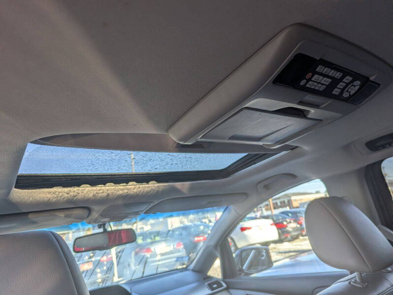 2011 Honda Odyssey Touring Elite