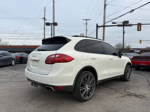 2011 Porsche Cayenne S