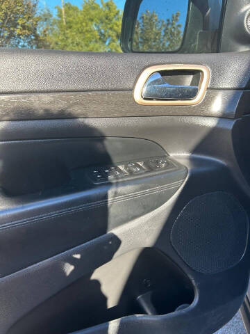 2017 Jeep Grand Cherokee Laredo