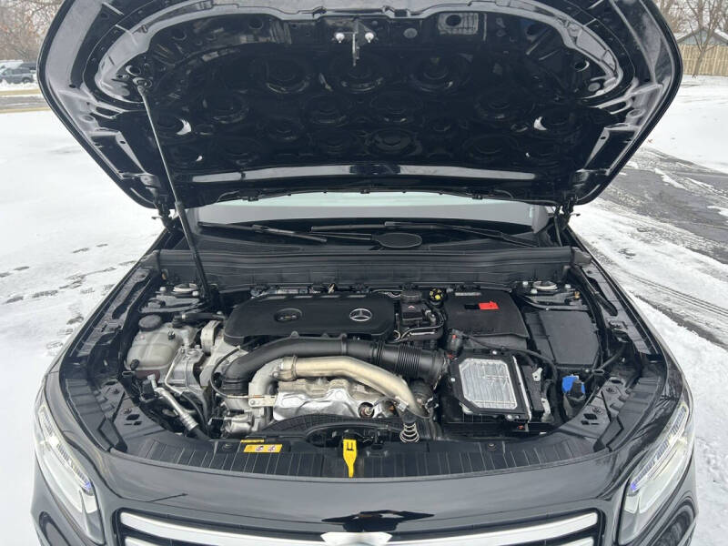 2025 Mercedes-Benz GLB GLB 250 4MATIC