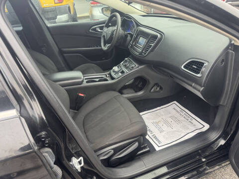 2016 Chrysler 200 Limited