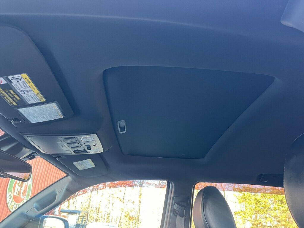 2018 Toyota Tacoma 48