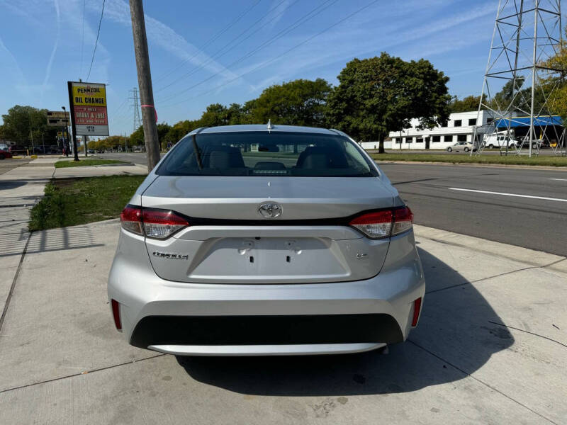2022 Toyota Corolla LE
