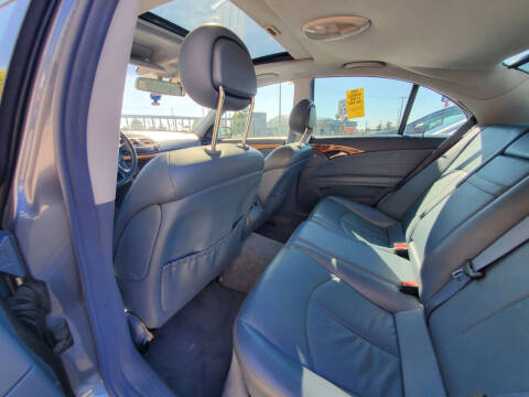 2004 Mercedes-Benz E-Class E 320