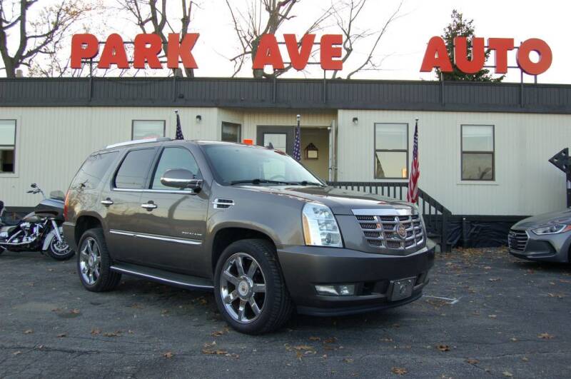 2012 Cadillac Escalade for sale at Park Ave Auto Inc. in Worcester MA