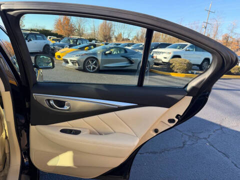 2014 Infiniti Q50 Premium