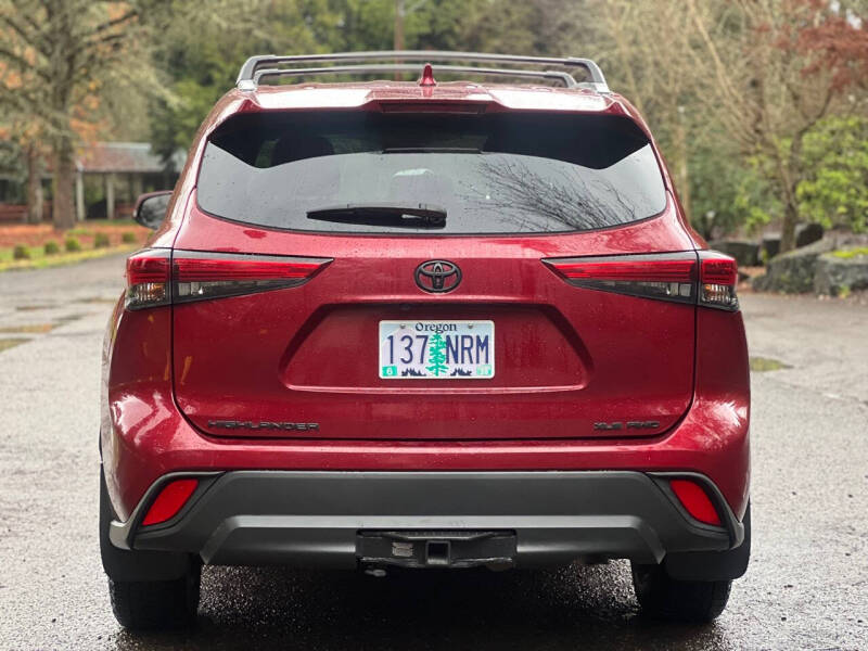 2022 Toyota Highlander XLE