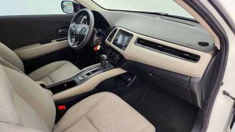2021 Honda HR-V LX