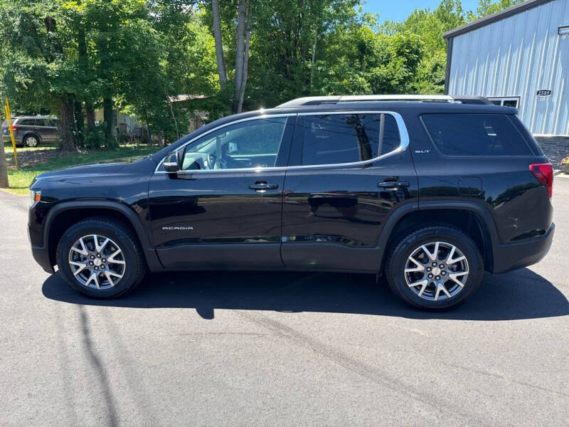 2022 GMC Acadia SLT