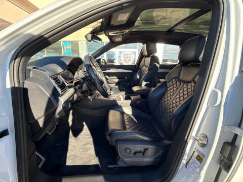 2019 Audi SQ5 3.0T quattro Premium Plus