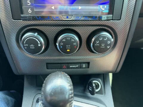 2012 Dodge Challenger R/T Plus