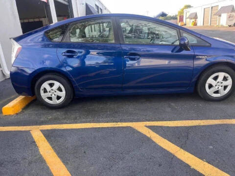 2010 Toyota Prius III