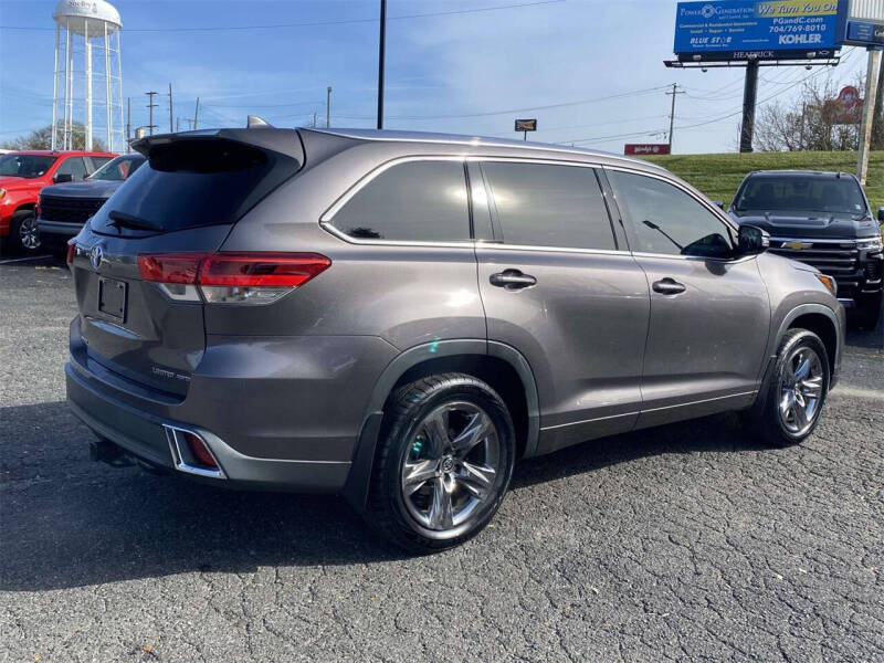 2019 Toyota Highlander