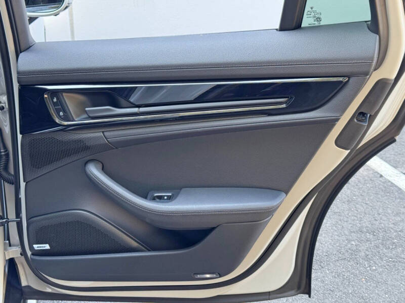 2025 Porsche Panamera