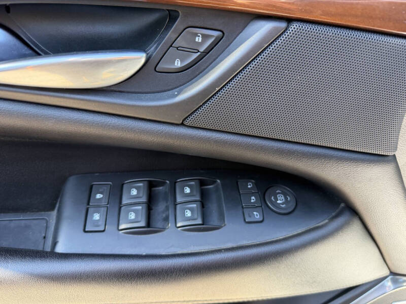 2017 Cadillac Escalade Standard