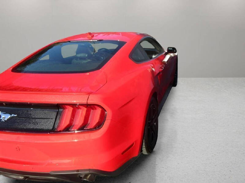 2022 Ford Mustang