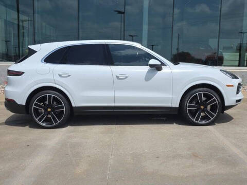 2023 Porsche Cayenne
