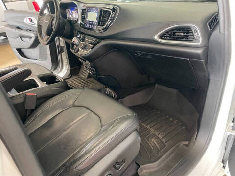 2018 Chrysler Pacifica Touring L Plus