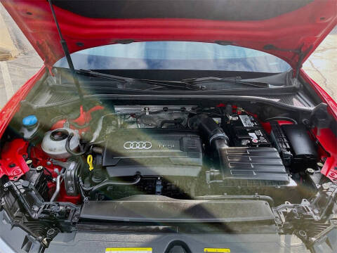 2019 Audi Q3 quattro Premium 45 TFSI