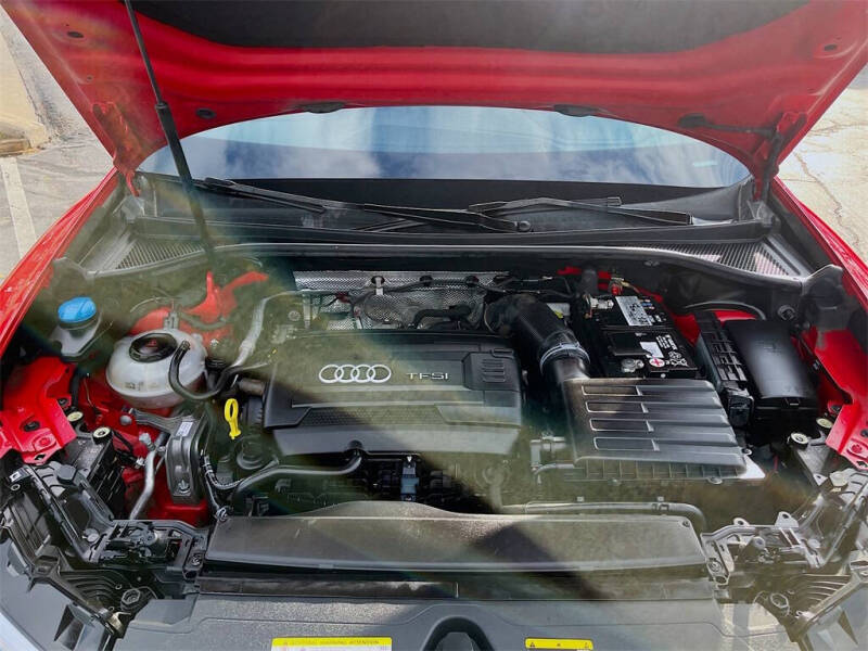 2019 Audi Q3 quattro Premium 45 TFSI