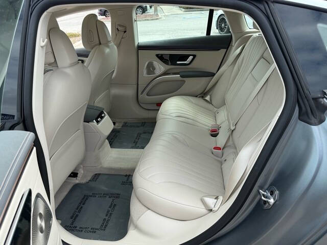 2023 Mercedes-Benz EQS 12