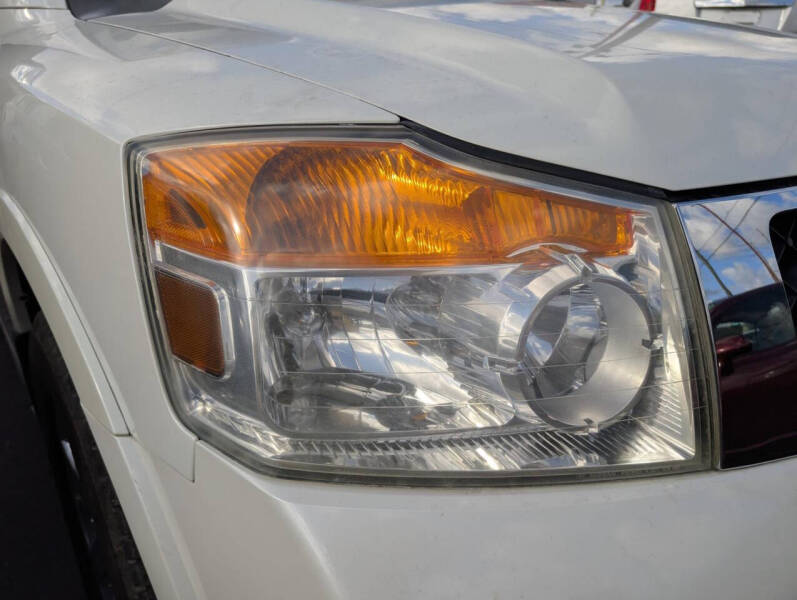 2014 Nissan Armada Platinum