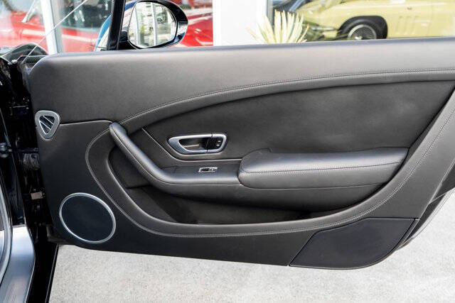 2016 Bentley Continental 28