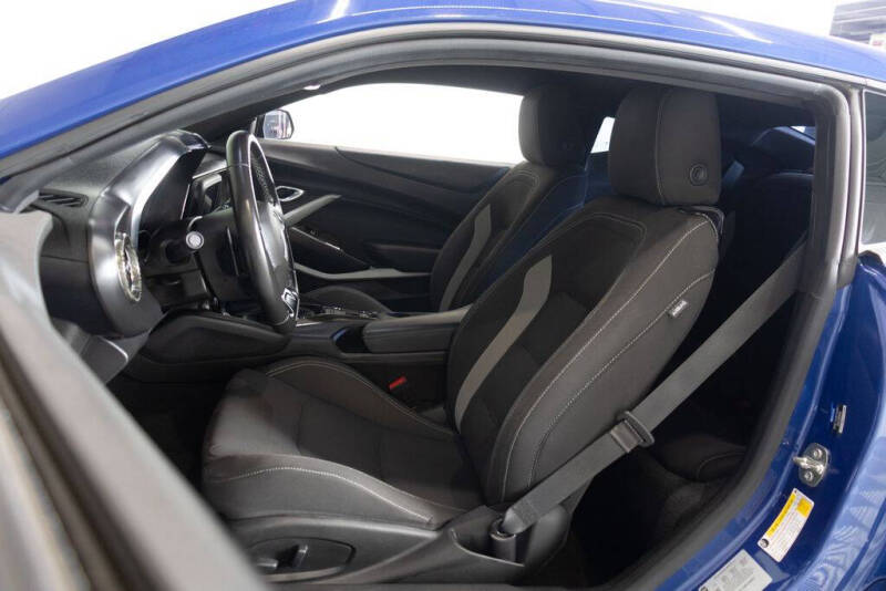 2021 Chevrolet Camaro LT1