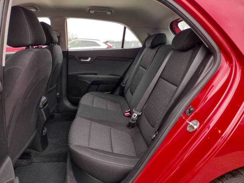 2023 Kia Rio 5-Door S