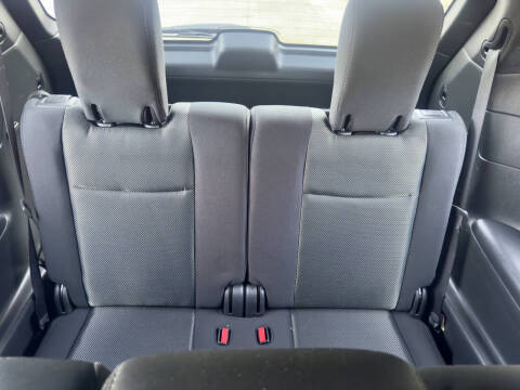 2017 Nissan Pathfinder SV