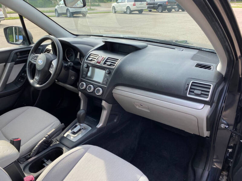 2016 Subaru Forester 2.5i