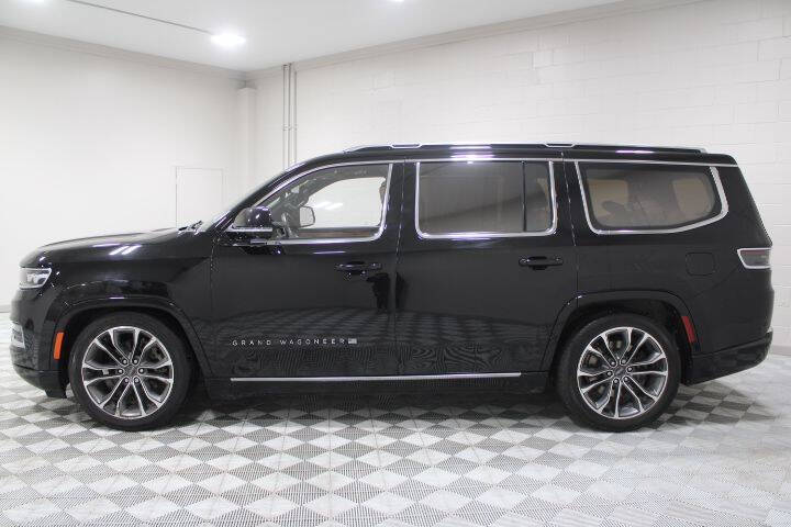 2022 Jeep Grand Wagoneer Series III