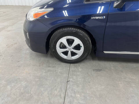 2014 Toyota Prius Two