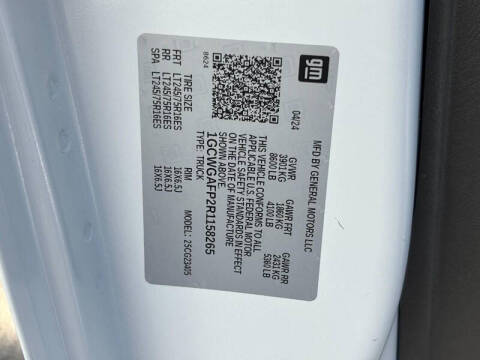 2024 Chevrolet Express 2500