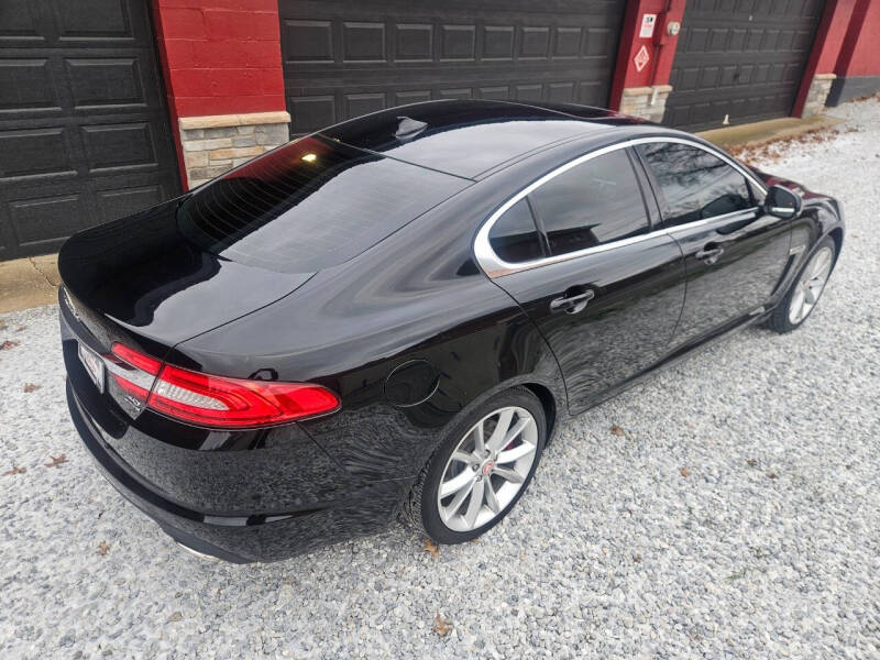 2015 Jaguar XF 3.0 Sport