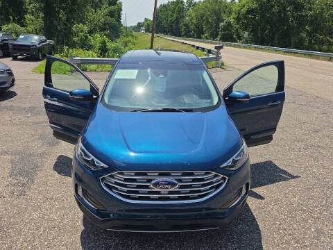 2020 Ford Edge Titanium