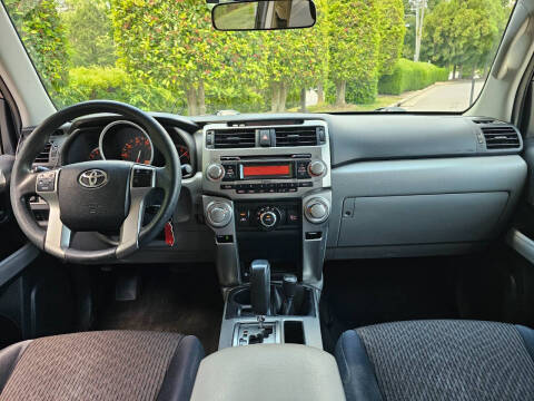 2012 Toyota 4Runner SR5