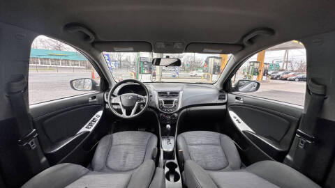 2017 Hyundai Accent SE