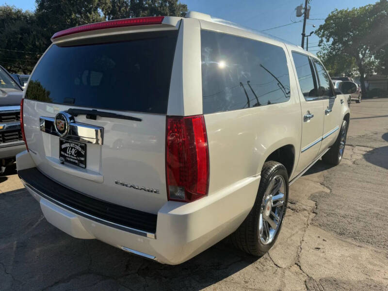 2013 Cadillac Escalade ESV Platinum Edition