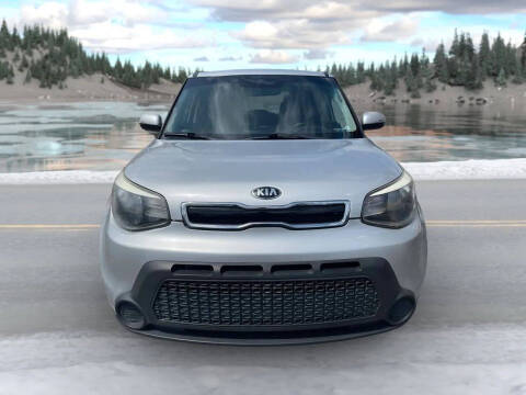 2016 Kia Soul +
