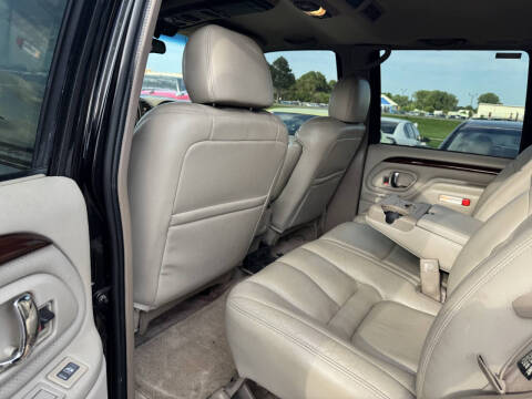 2000 Cadillac Escalade