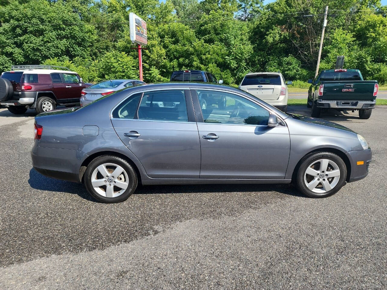 2009 Volkswagen Jetta for sale at Karz South in Funkstown, MD