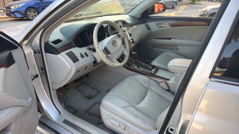 2011 Toyota Avalon