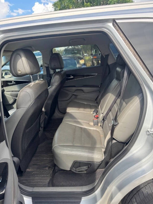 2016 Kia Sorento EX V6