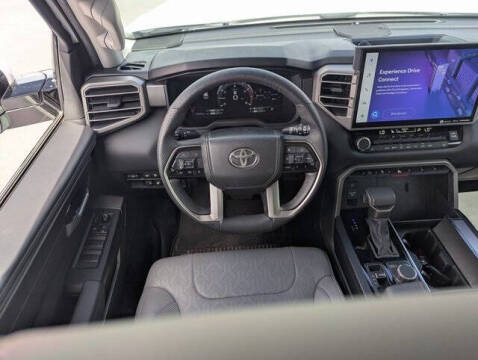 2023 Toyota Sequoia SR5