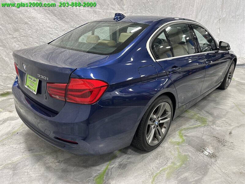 2017 BMW 3 Series 330i xDrive